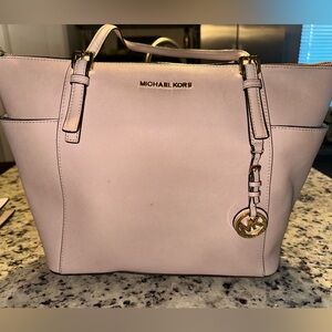 Michael Kors Jet Set Large Tote